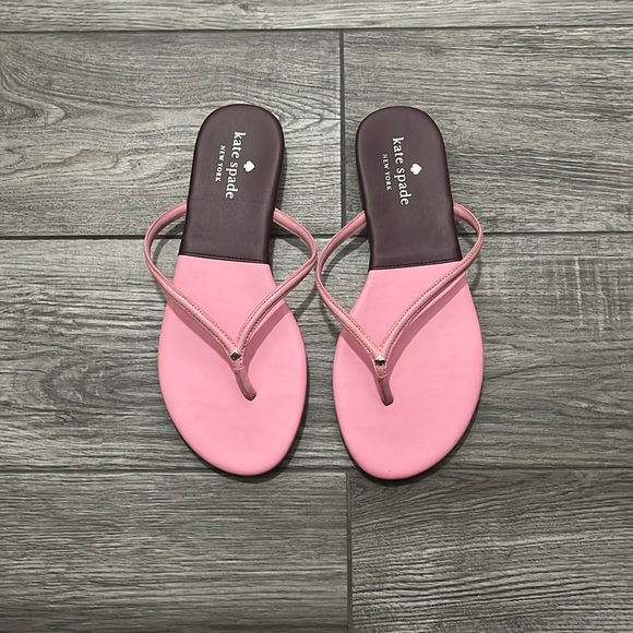 Kate Spade Flip Flops - Picture 1 of 7